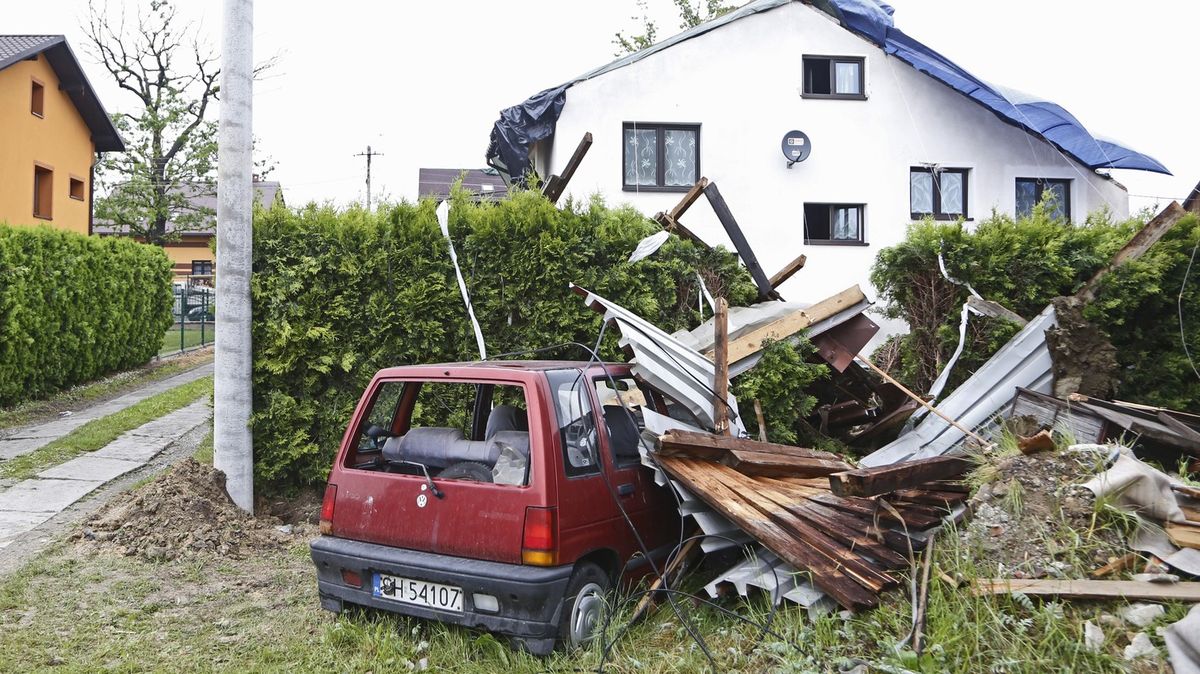 Silný vítr si na jihu Polska vyžádal pět mrtvých, mezi nimi dvě děti